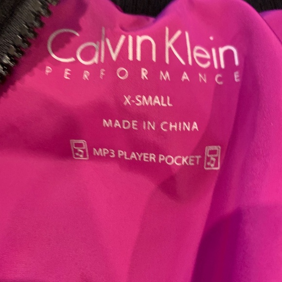Calvin Klein Performance Puffer Vest XS NWT - Picture 4 of 4